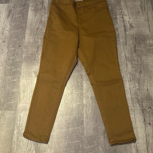 No Boundaries Women's Brown Chinos - Picture 2 of 2